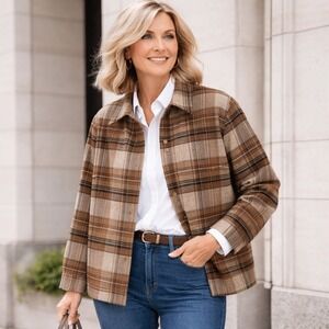 Plaid Snap Front Shirt Jacket WM LG Brown Shacket by JONES NEW YORK SPORT‎